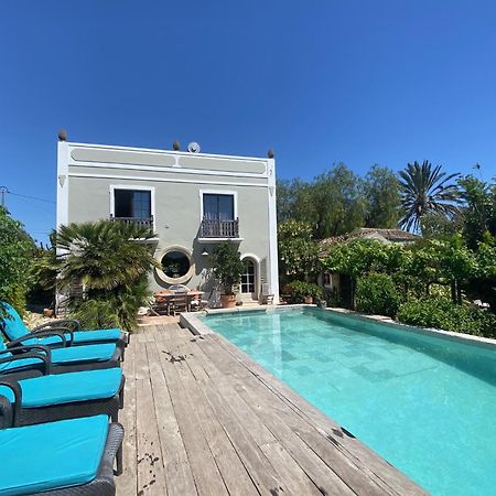 Casa Stardust & Cottages Quelfes Exterior foto